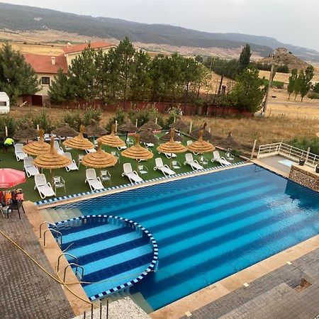 Chalets-Appartements Tourtite Ifrane  Buitenkant foto