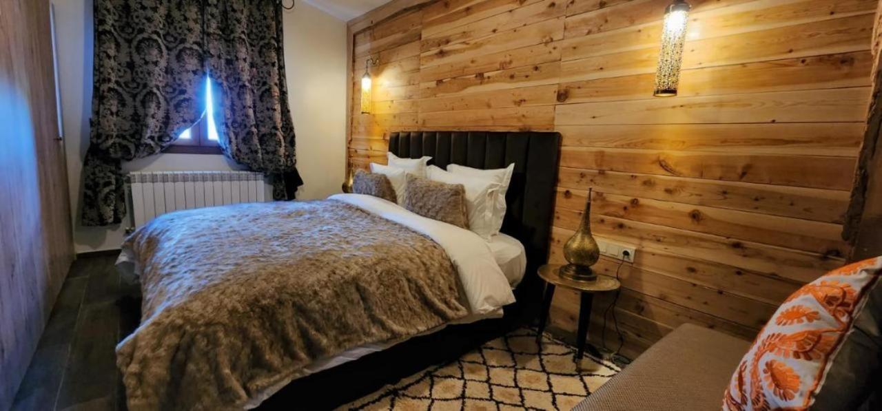 Chalets-Appartements Tourtite Ifrane  Buitenkant foto