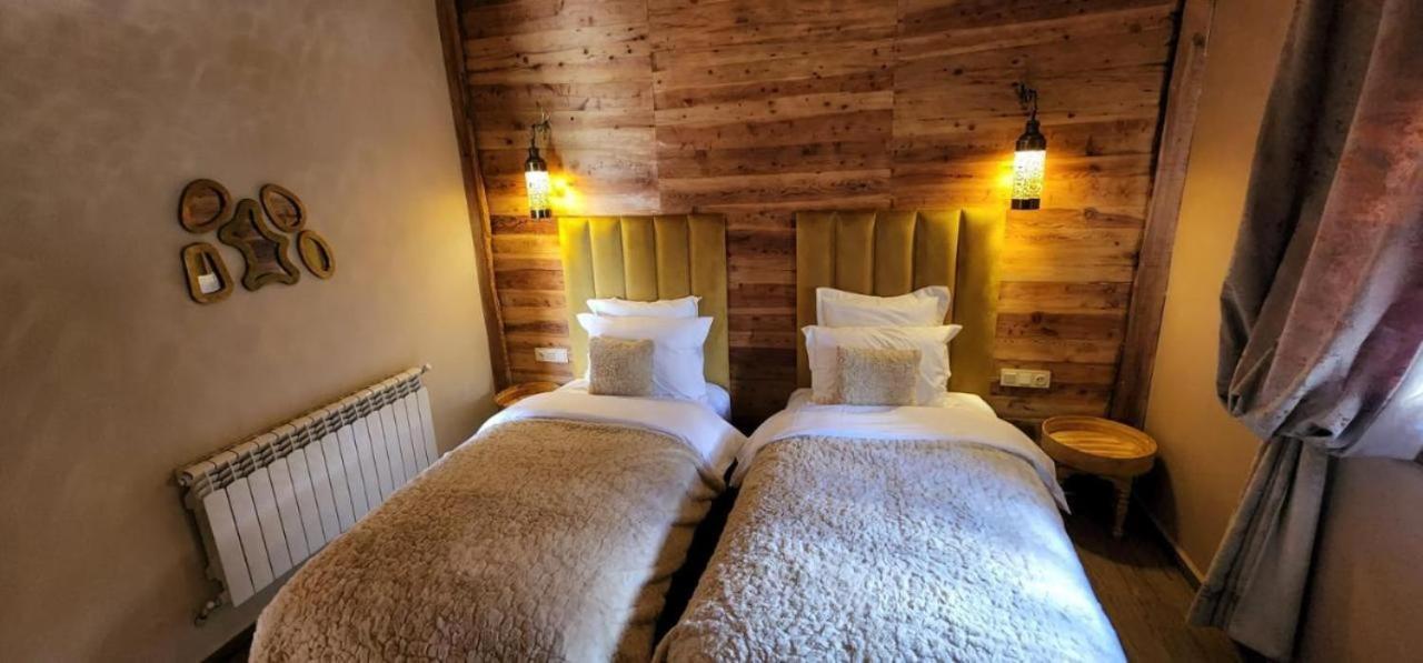 Chalets-Appartements Tourtite Ifrane  Buitenkant foto