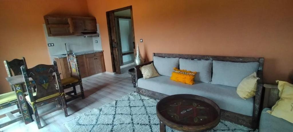 Chalets-Appartements Tourtite Ifrane  Buitenkant foto